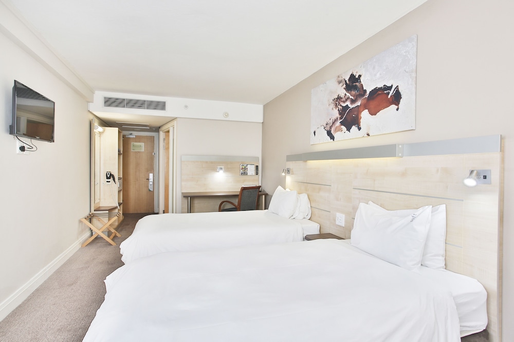 RH Hotel Pretoria 13/49