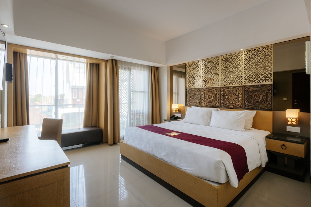 Horison Seminyak 27/77