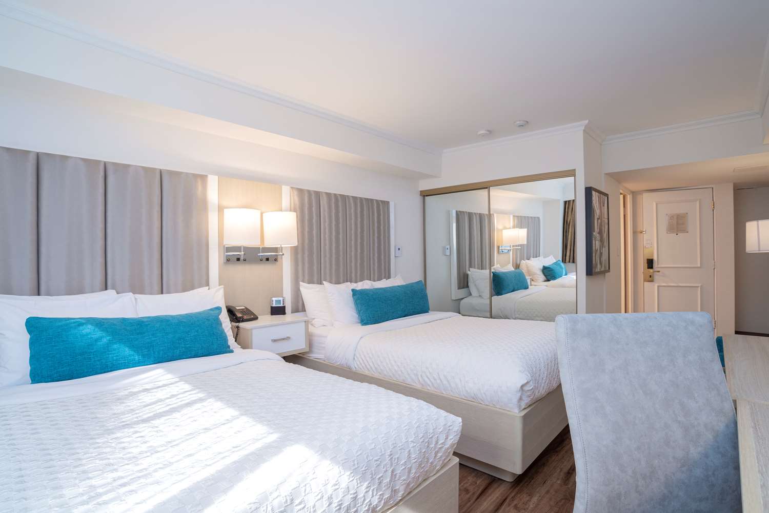 غرفة بسريرين مزدوجين، Best Western Dorchester Hotel 2/5