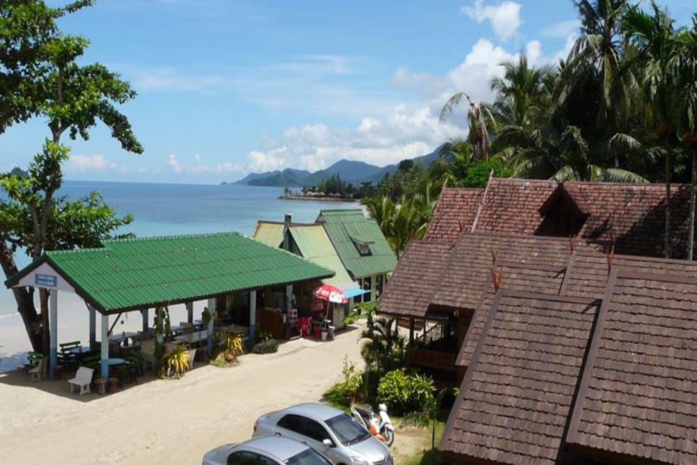 MAM KAI BAE BEACH RESORT 42/48