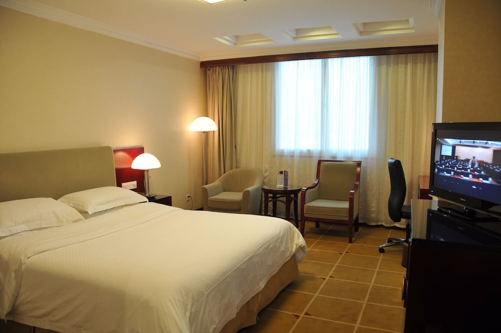 Excemon Hefei Peace Hotel 9/28