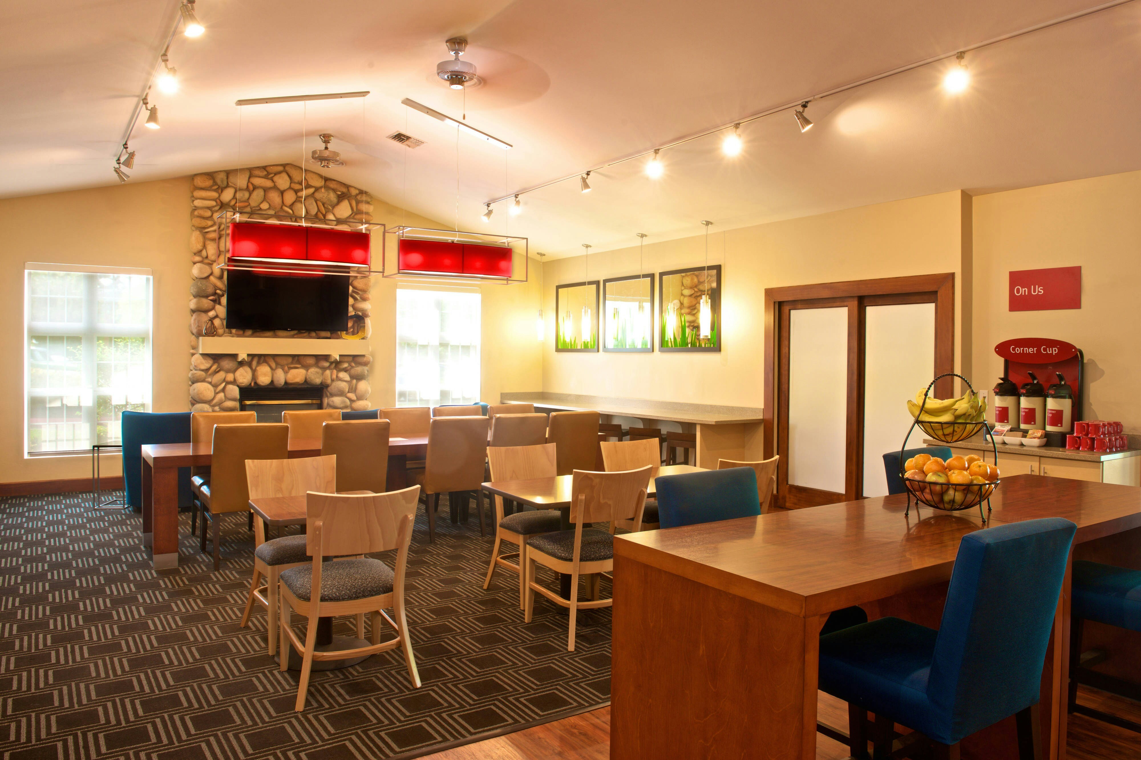 Towneplace Suites By Marriott Seattle Everett Mukilteo 25/27