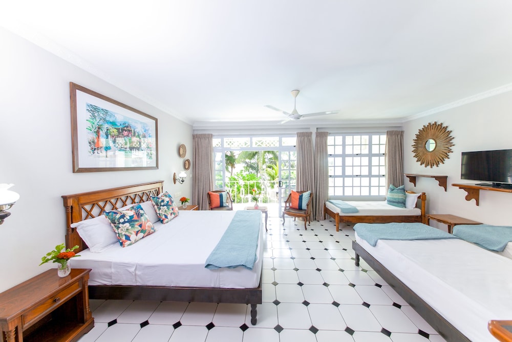 Palm Beach Hotel 22/40