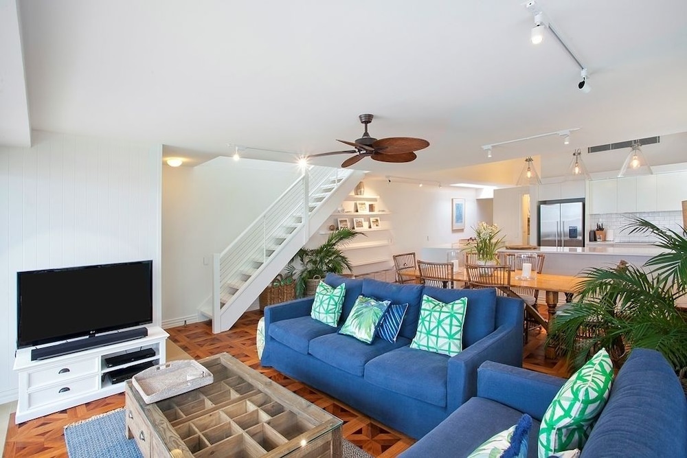 La Mer Apartments 29/50