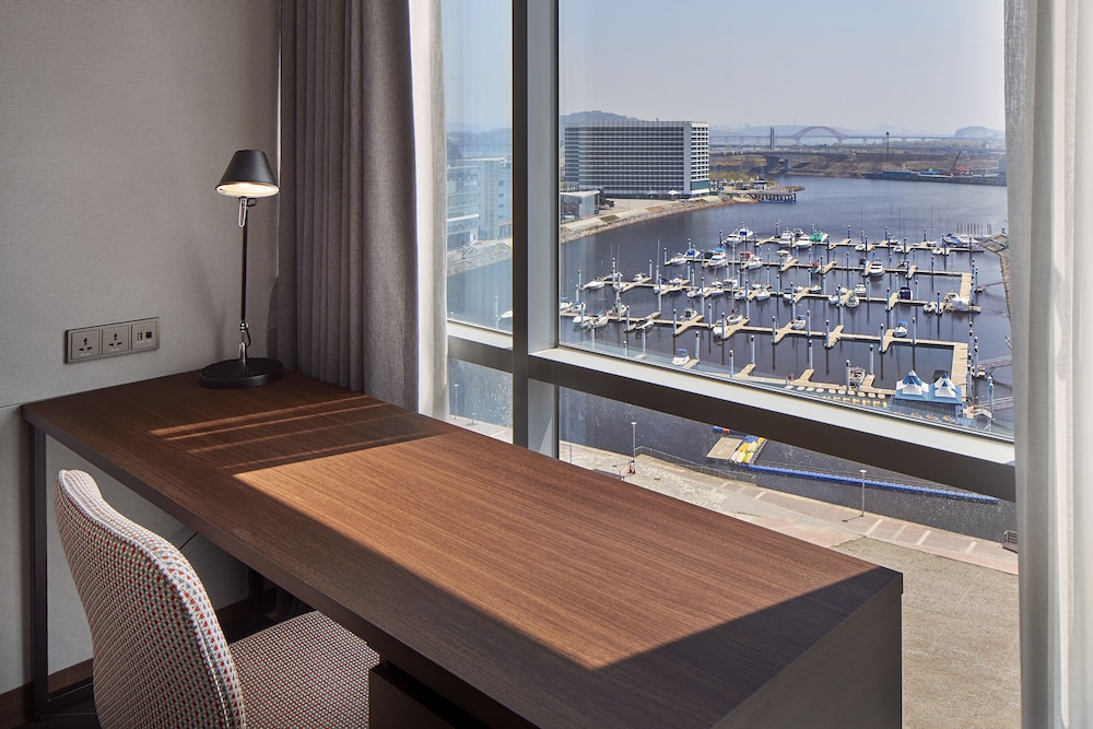 Ramada Encore by Wyndham Gimpo Han River Hotel 36/68