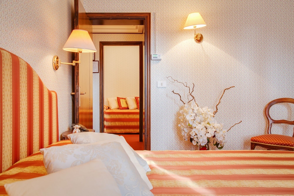 Hotel La Meridiana 38/65