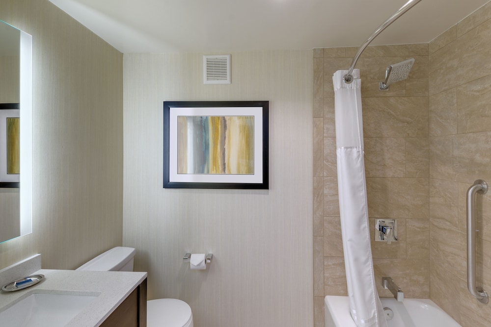 Best Western Plus Carriage Inn 37/78