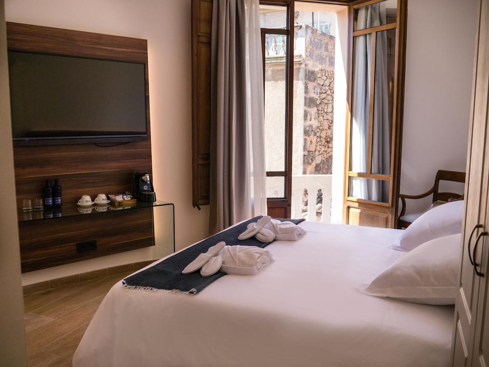 Hotel Central Maria 27/63