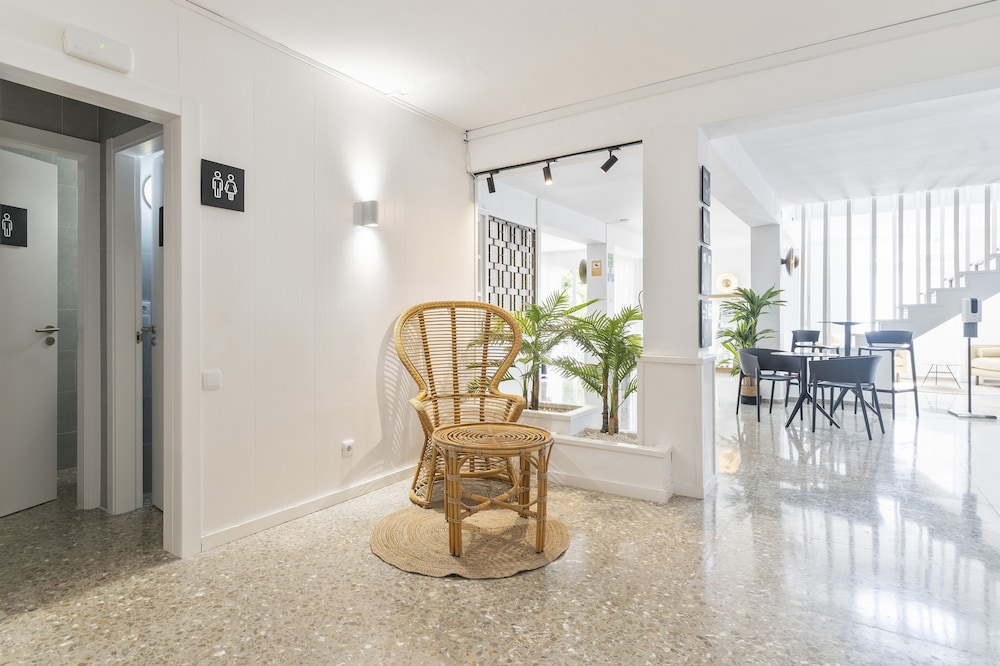 Suncoast Ibiza Hotel - Adults Only 60/77