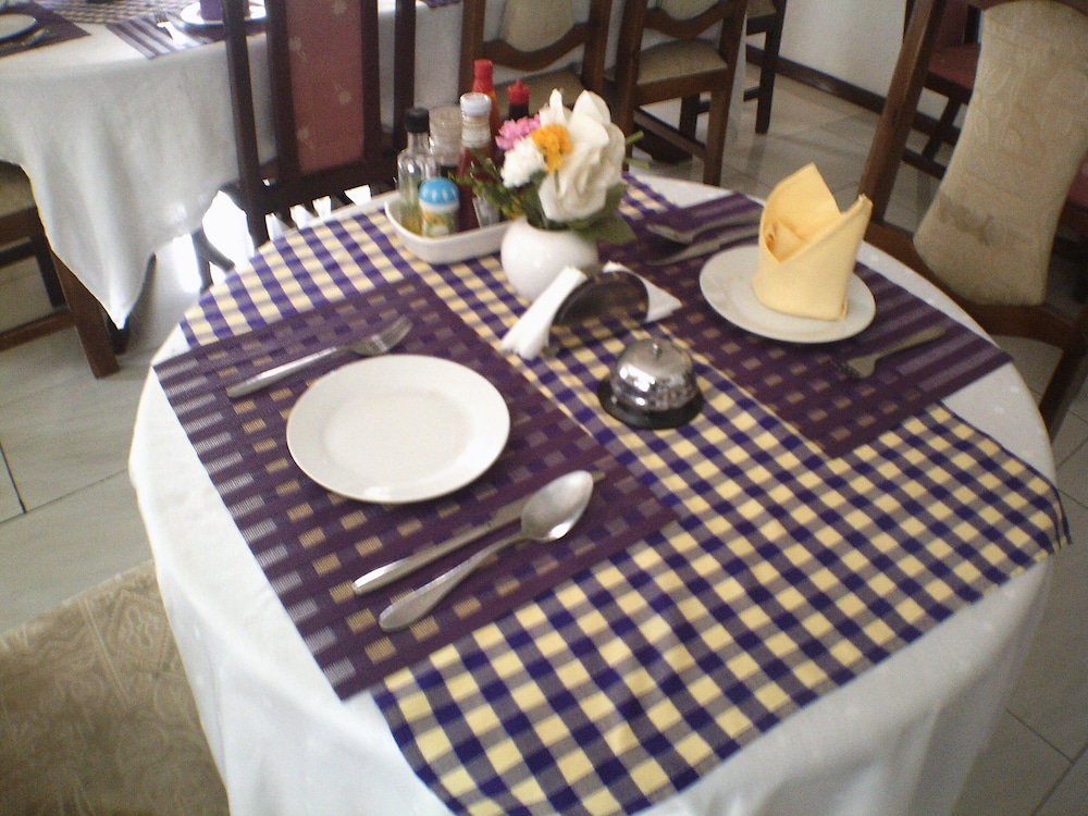 Lavender Lodge Hotel 21/29