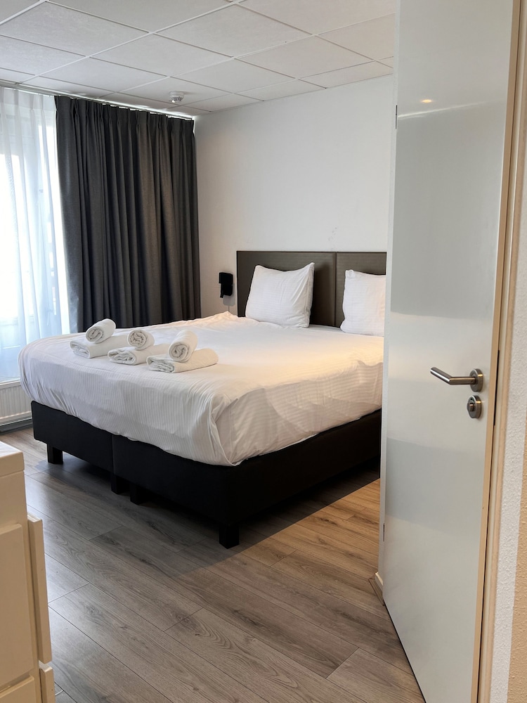 Hotel de Duif 10/50