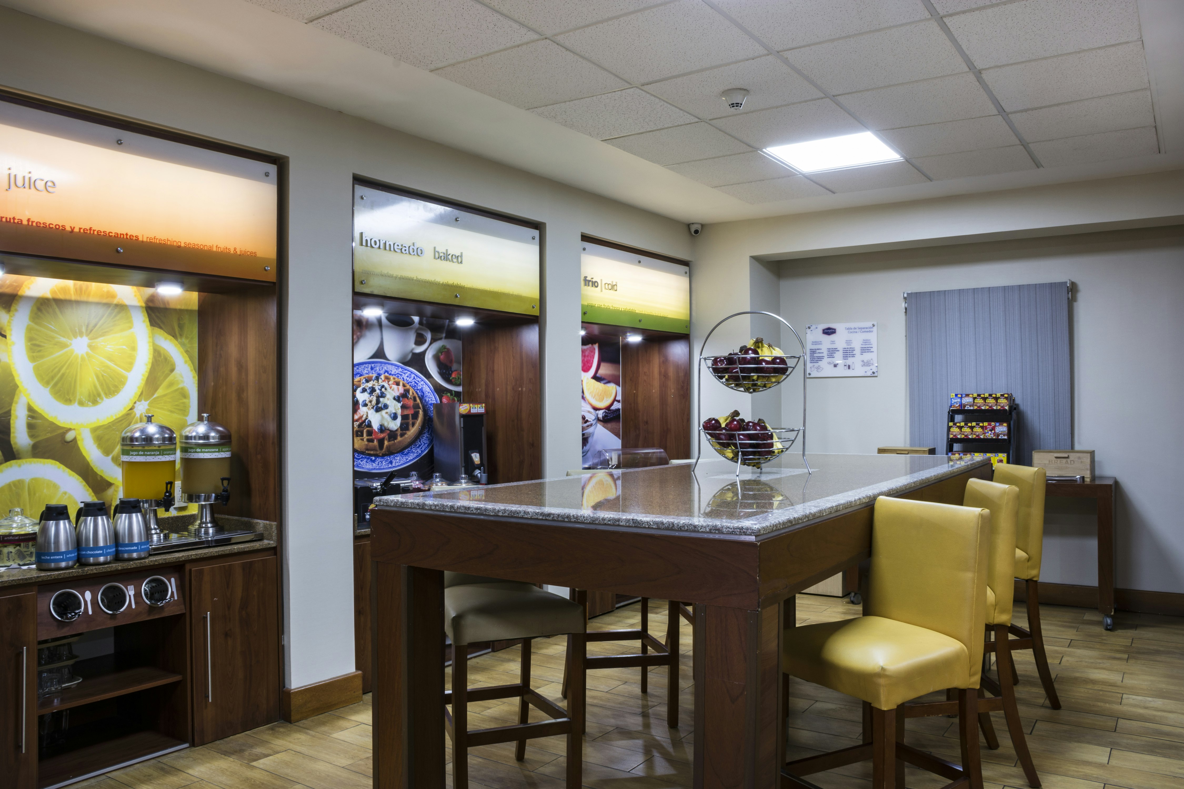 Hampton Inn by Hilton San Juan Del Rio 32/59