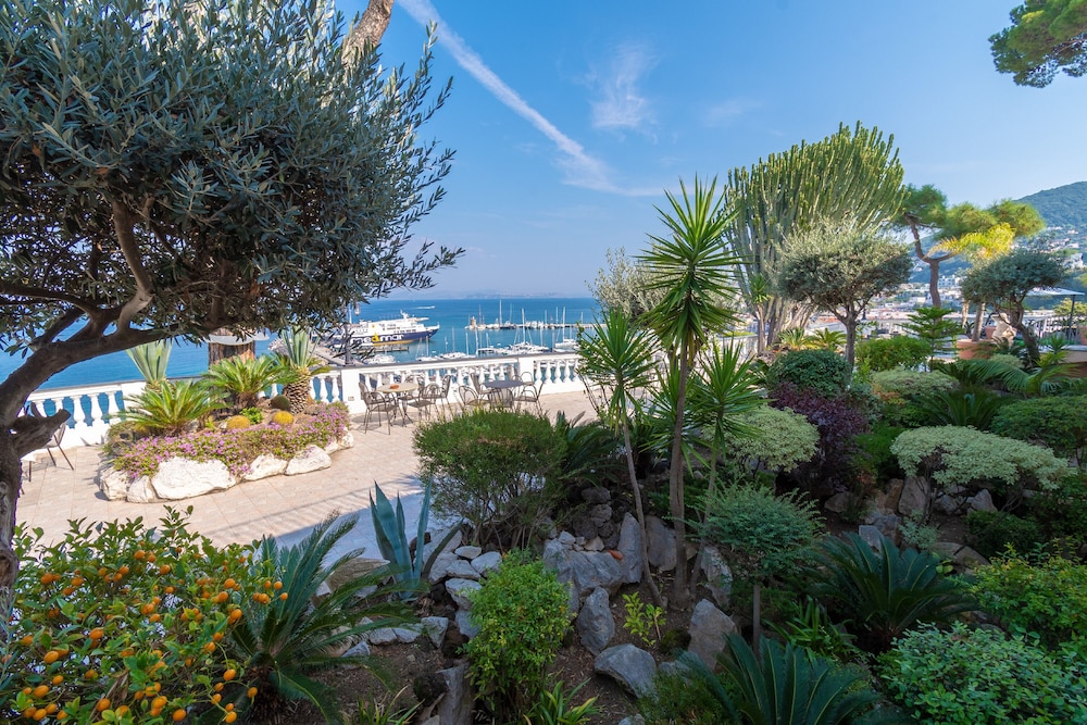 Hotel Terme Beach Cristallo Palace 44/50