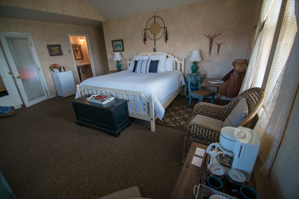Skyridge Inn Bed & Breakfast 37/73