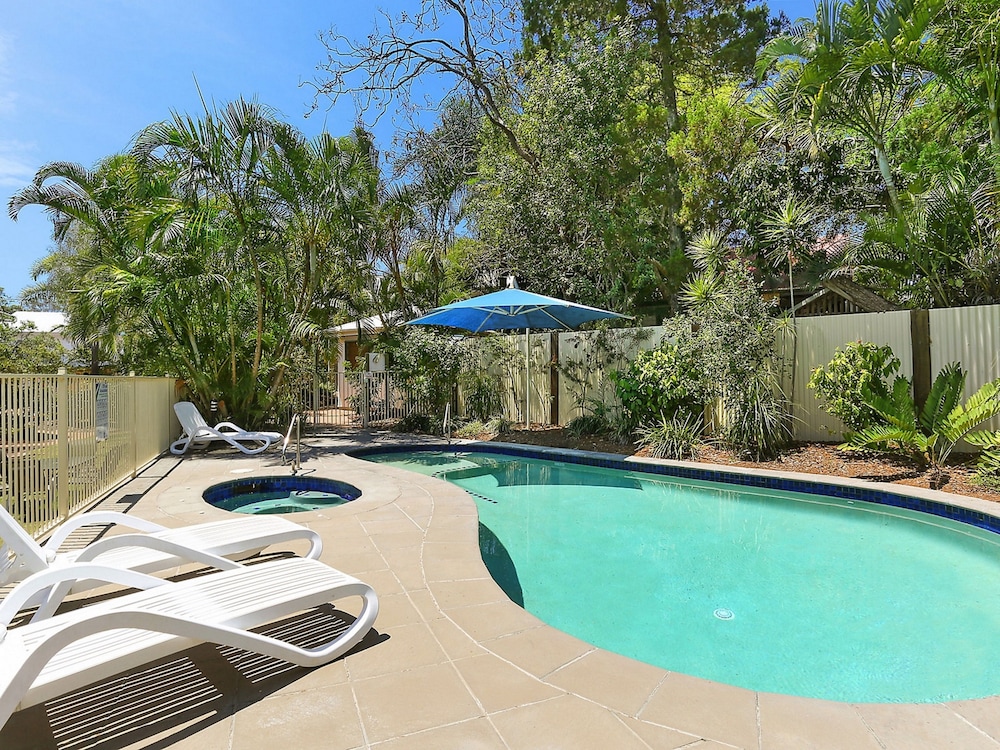 Chez Noosa Resort Motel 42/48