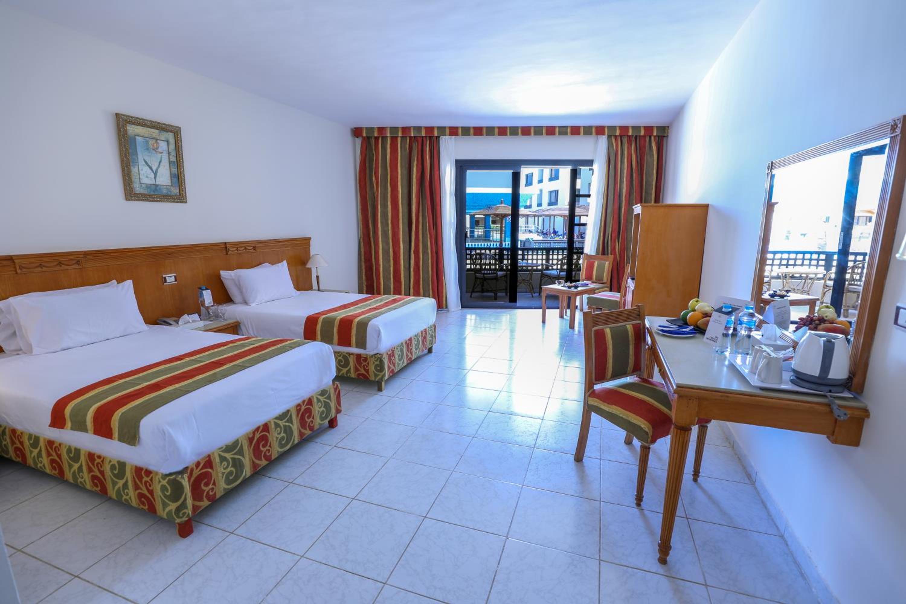 Blend Club Aqua Resort 19/65