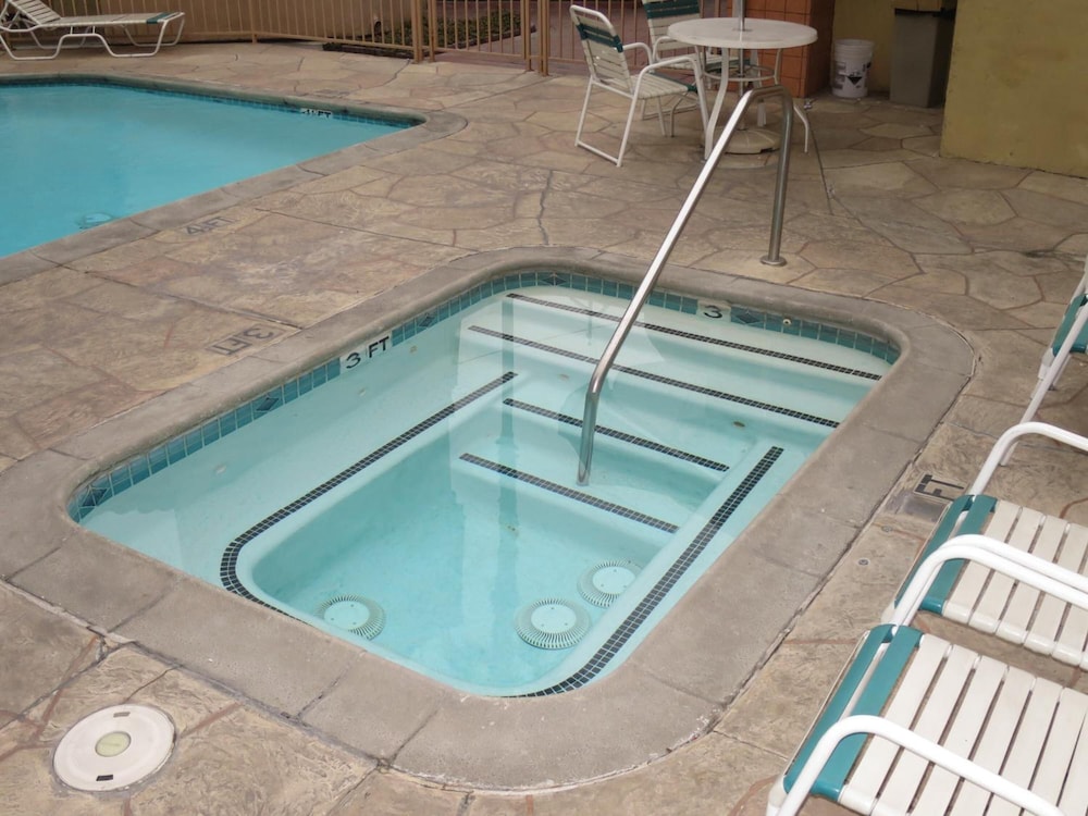 Country Inn photo3