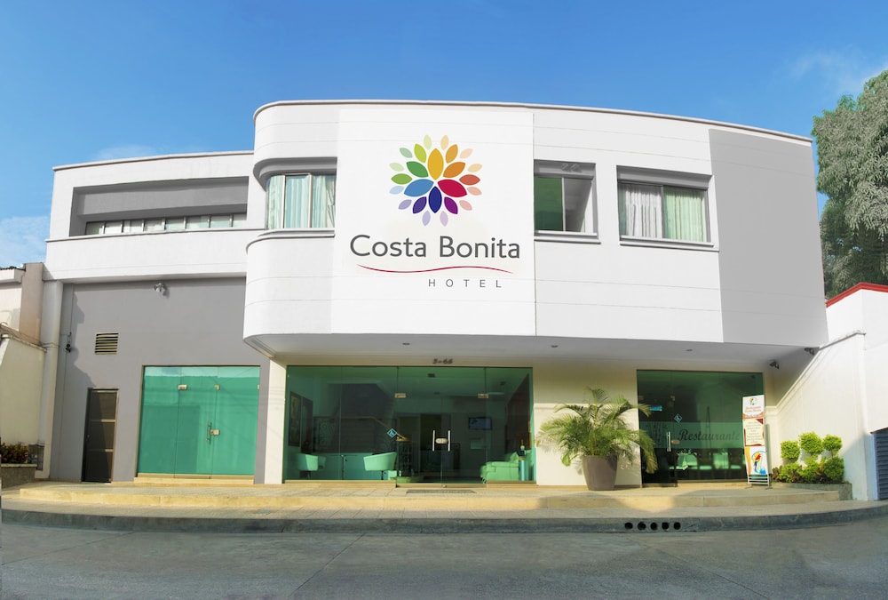 Hotel Costa Bonita 1/61