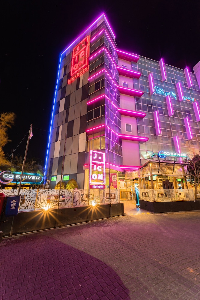 J.ICON HIP HOTEL 3/53