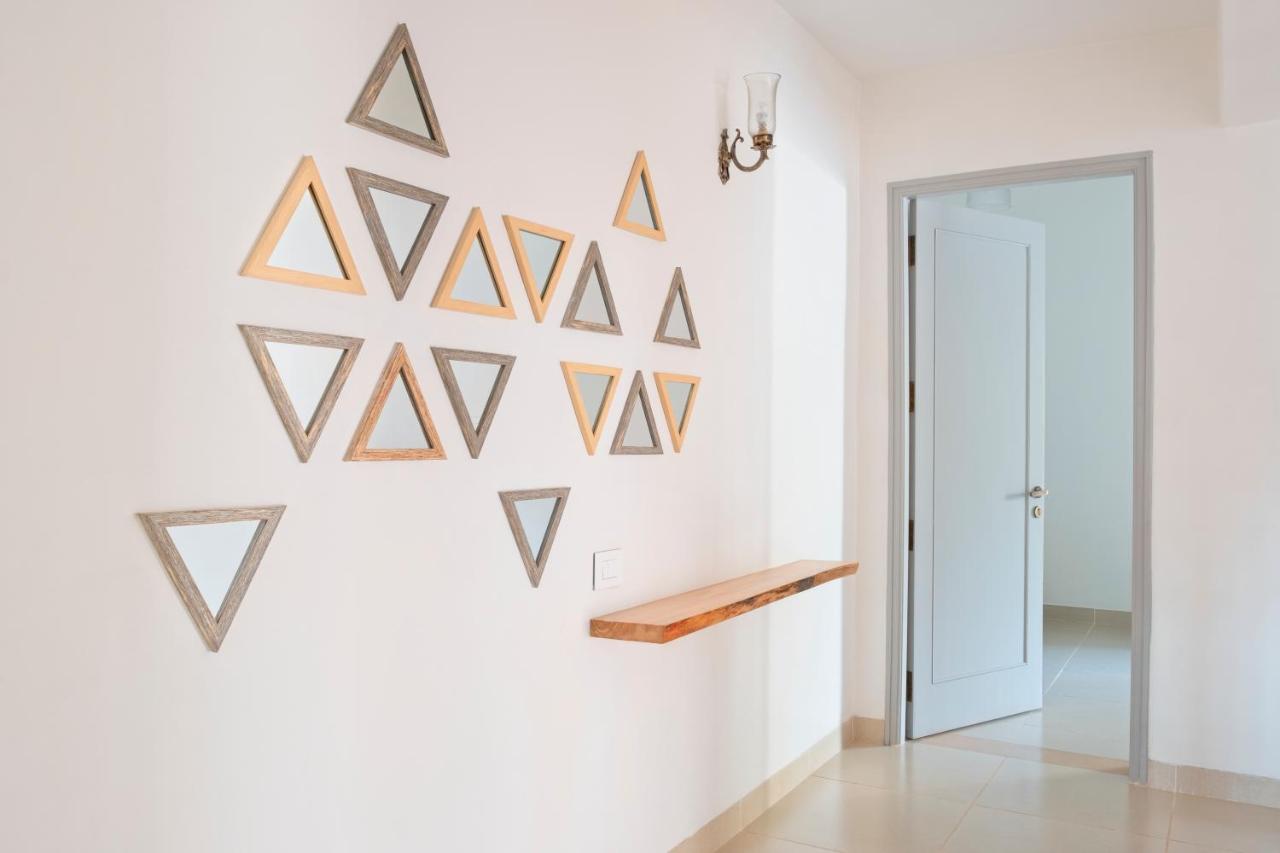 ELIVAAS Panache 3 BHK Villa with private pool, Arpora 16/60