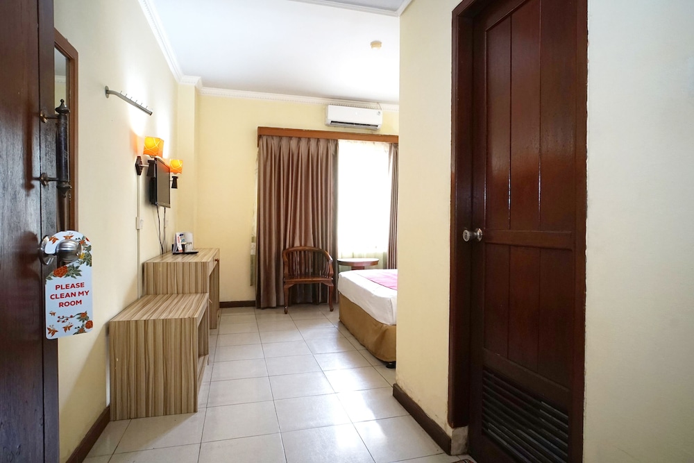 OYO 2015 Bandara Hotel Balikpapan 27/46