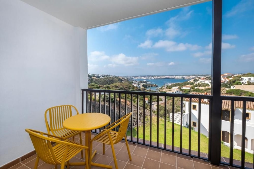 Calallonga Hotel Menorca 30/50