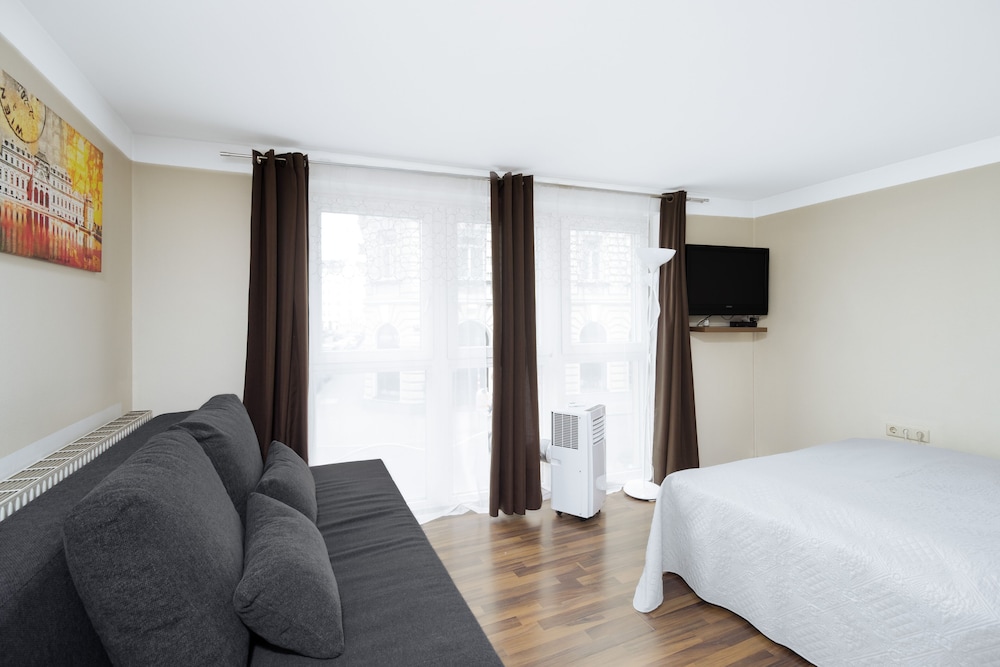 CheckVienna - Apartment Rentals Vienna 12/36