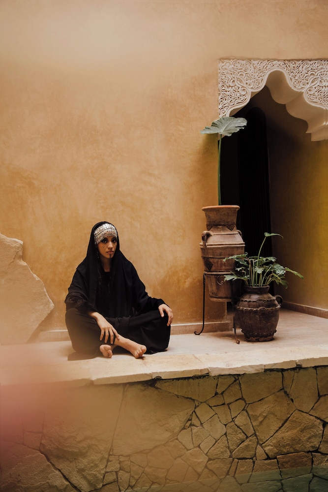 Riad Oulaya 11/50