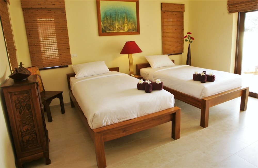 Chor Chang Villa Resort 15/50