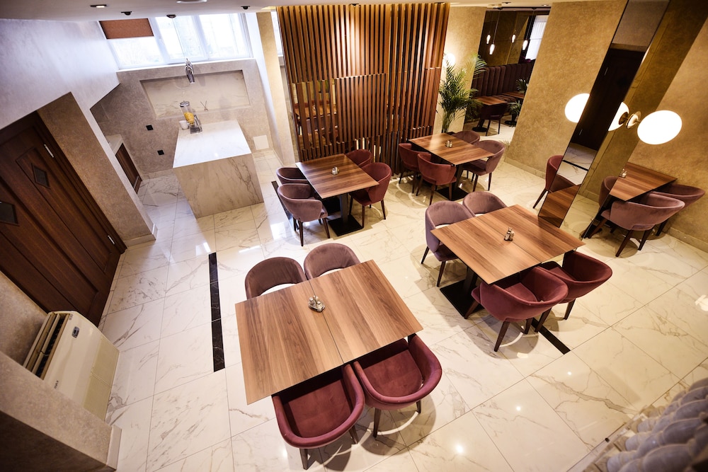Hotel Ideja 26/43