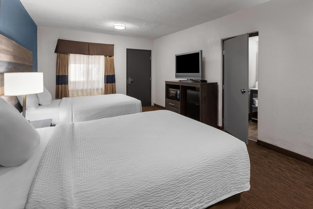 Suite, 2 Double Beds