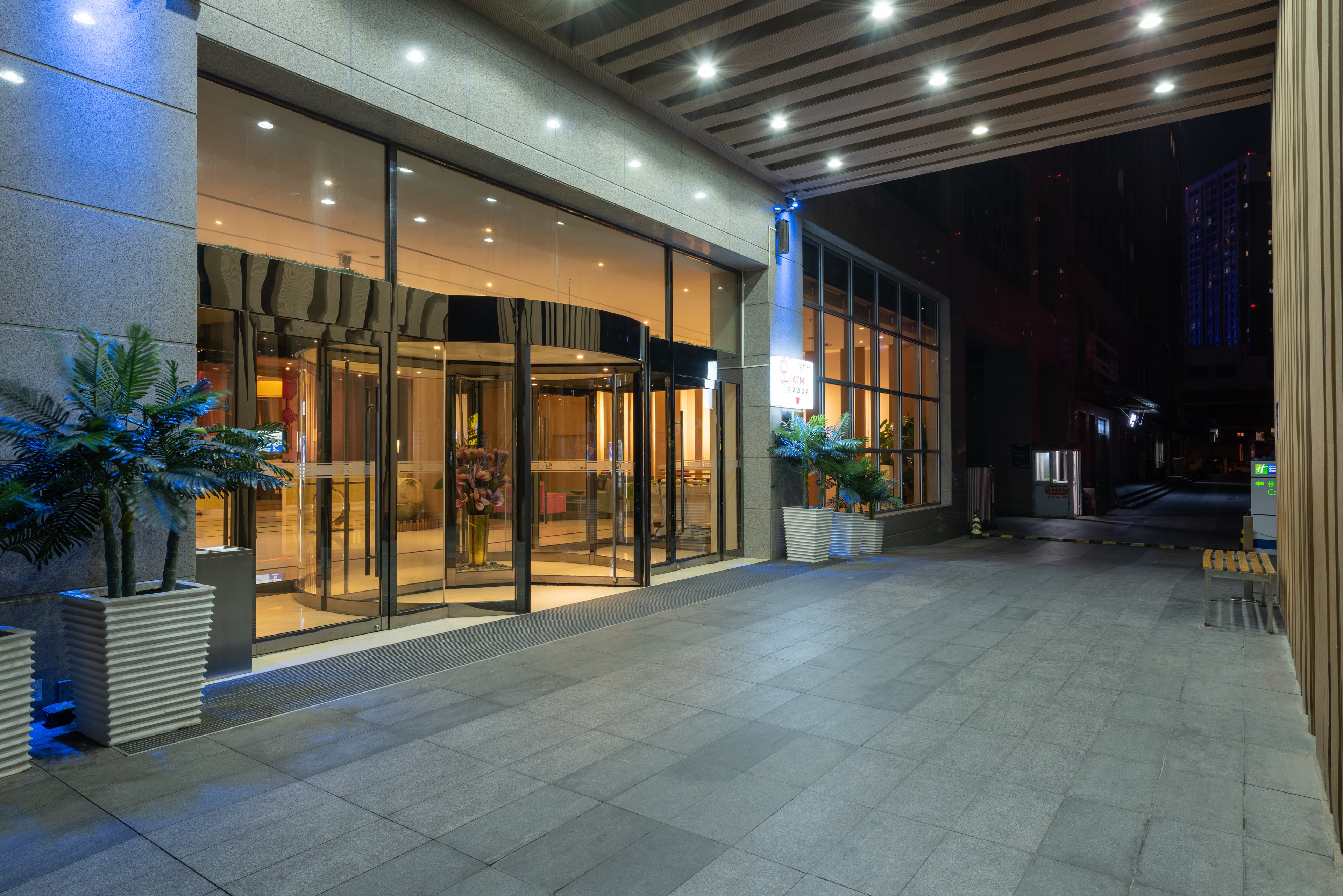 HOLIDAY INN EXPRESS TIANJIN HEPING 17/19