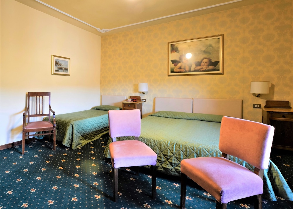 Grand Plaza Locanda Maggiore 21/28