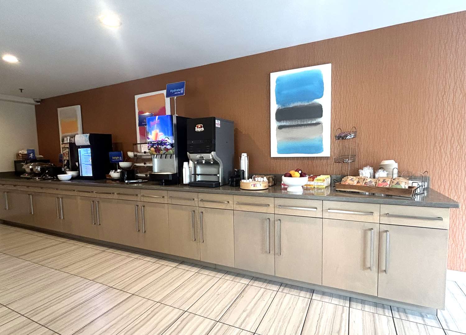 Best Western Erie Inn & Suites 4/10