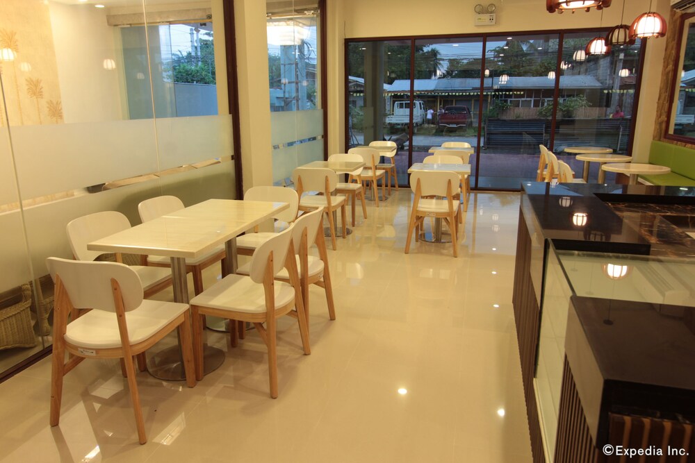 Casa Rafael Business Inn 45/50