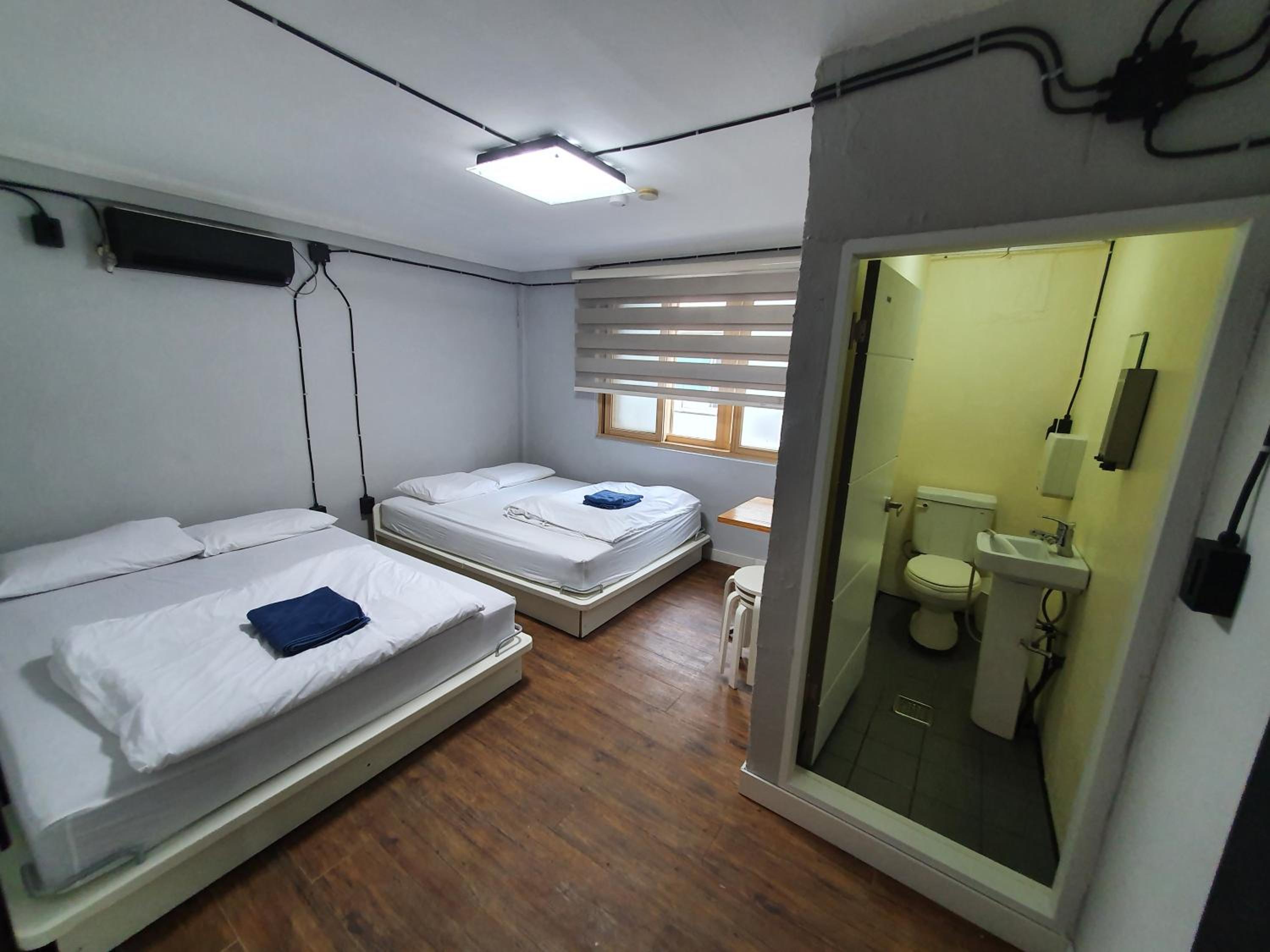 Pop Itaewon Guesthouse 4/42