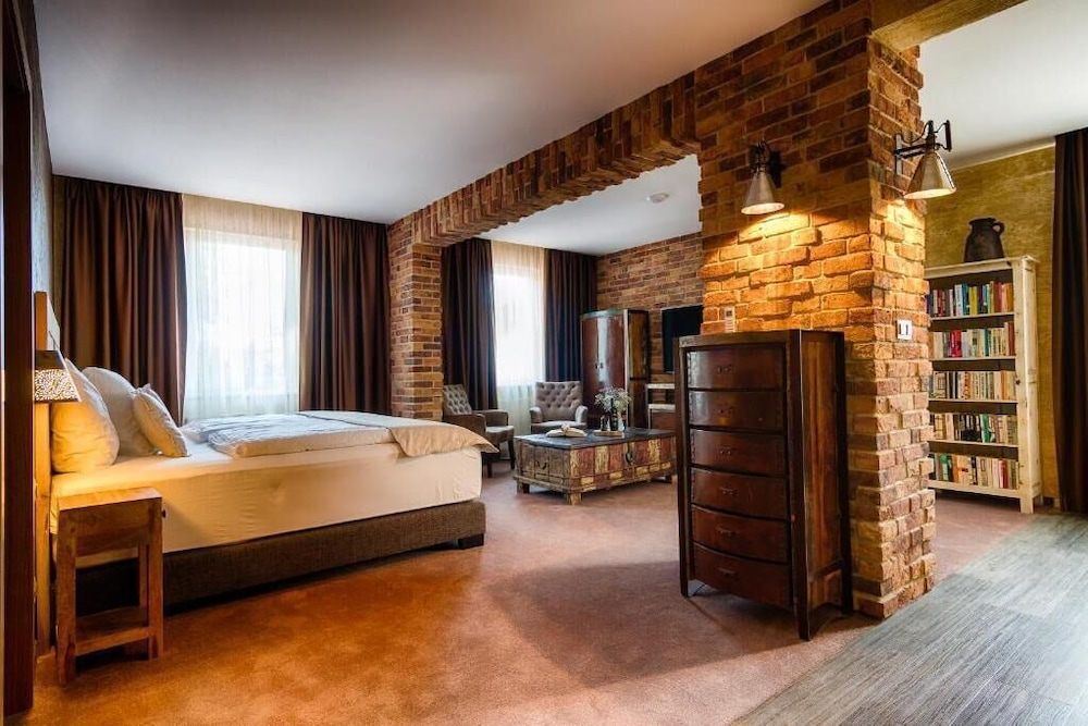 Hotel Berg 15/50