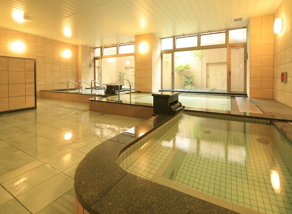 Nagoya B S Hotel 34/55