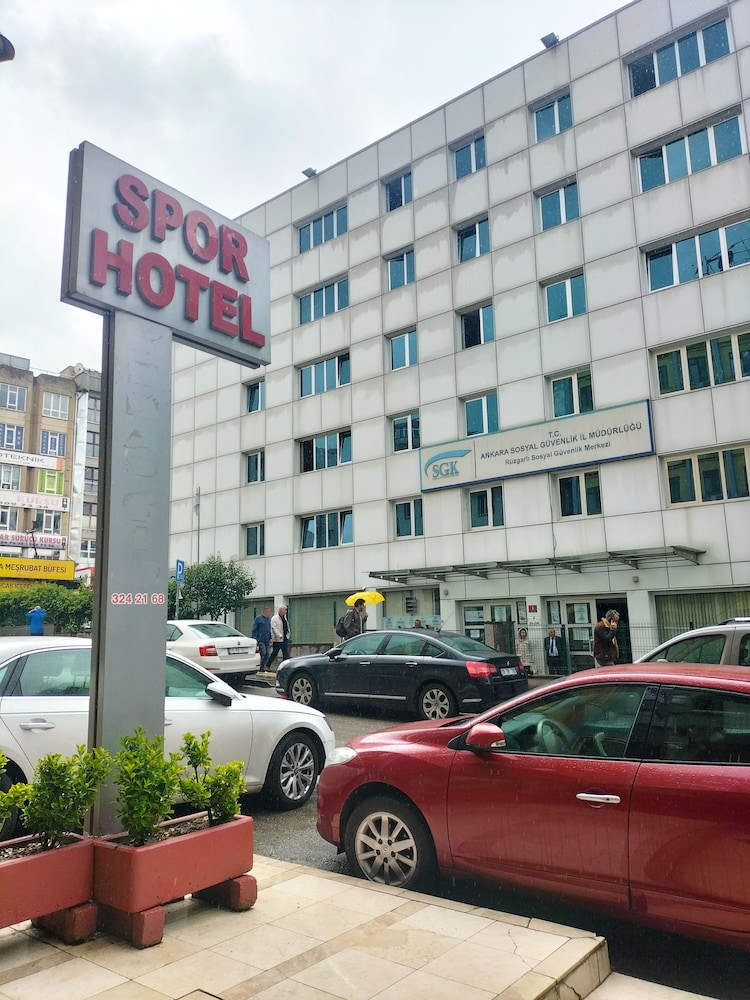 Spor Hotel 40/41
