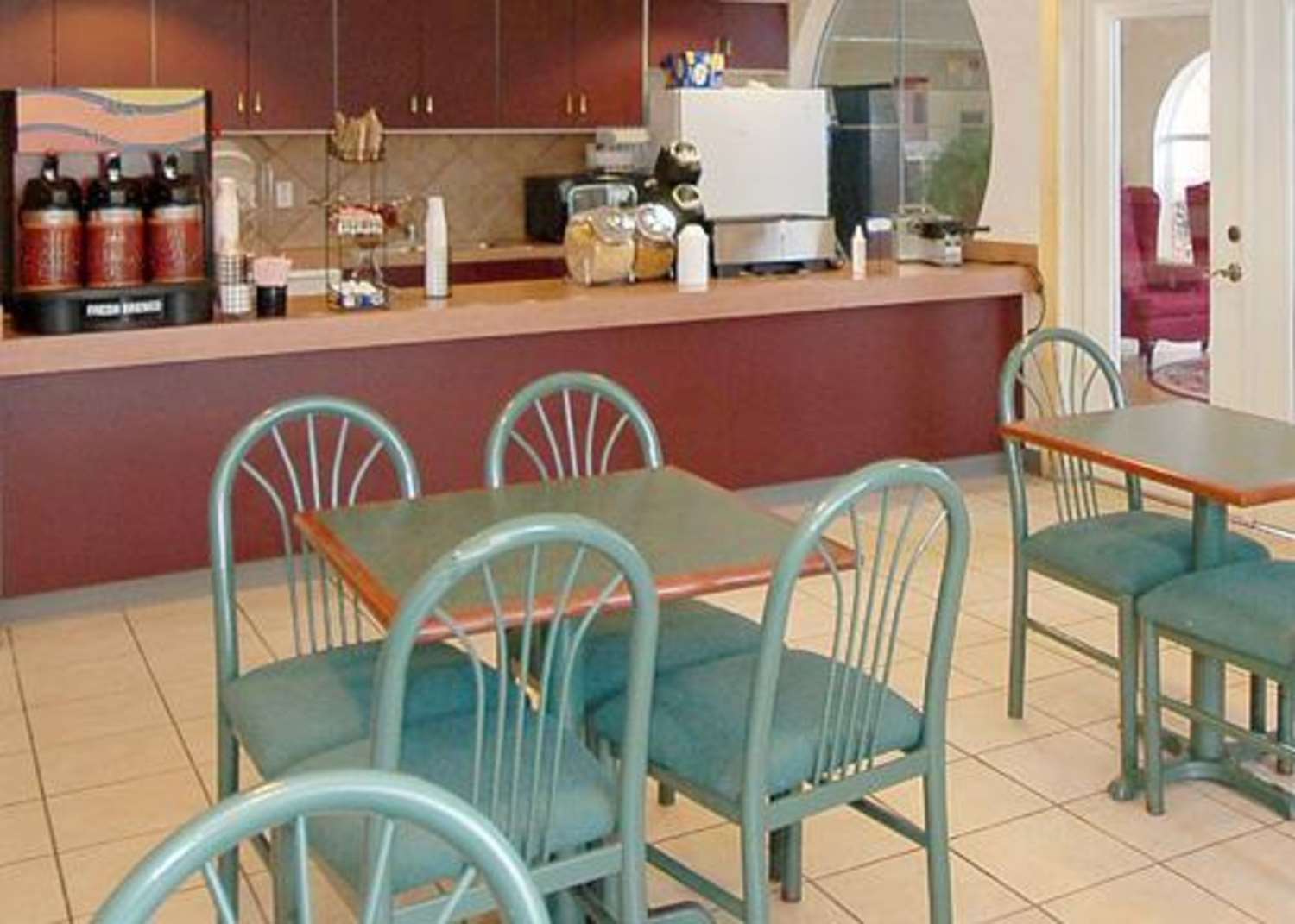 Quality Inn & Suites Kerville, TX 32/41