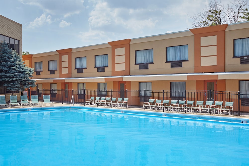 Chicago Lake Shore Hotel 6/44