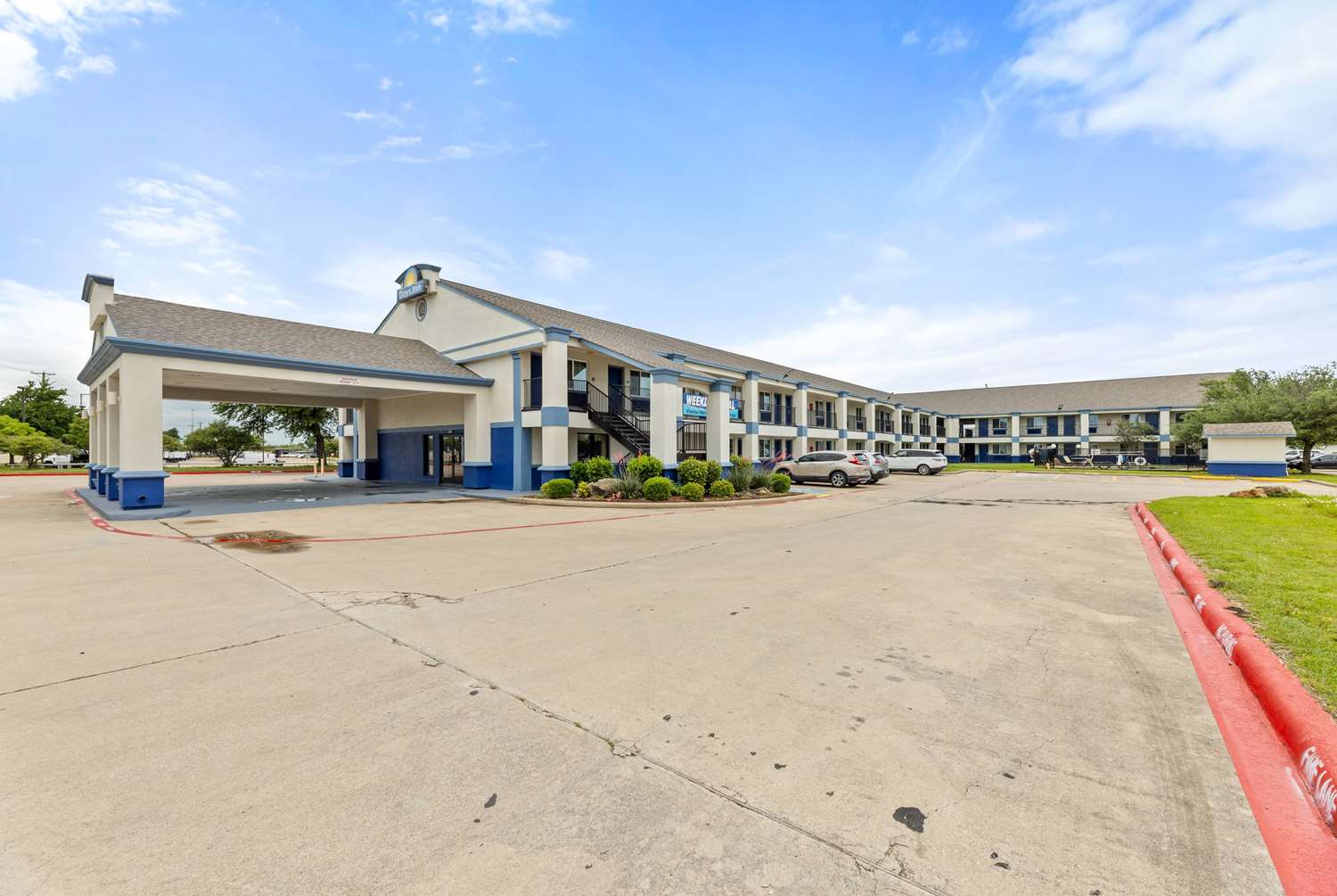 Days Inn by Wyndham McKinney 38/56