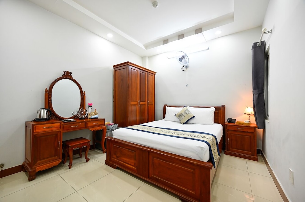 Sky Star Hotel 35/50