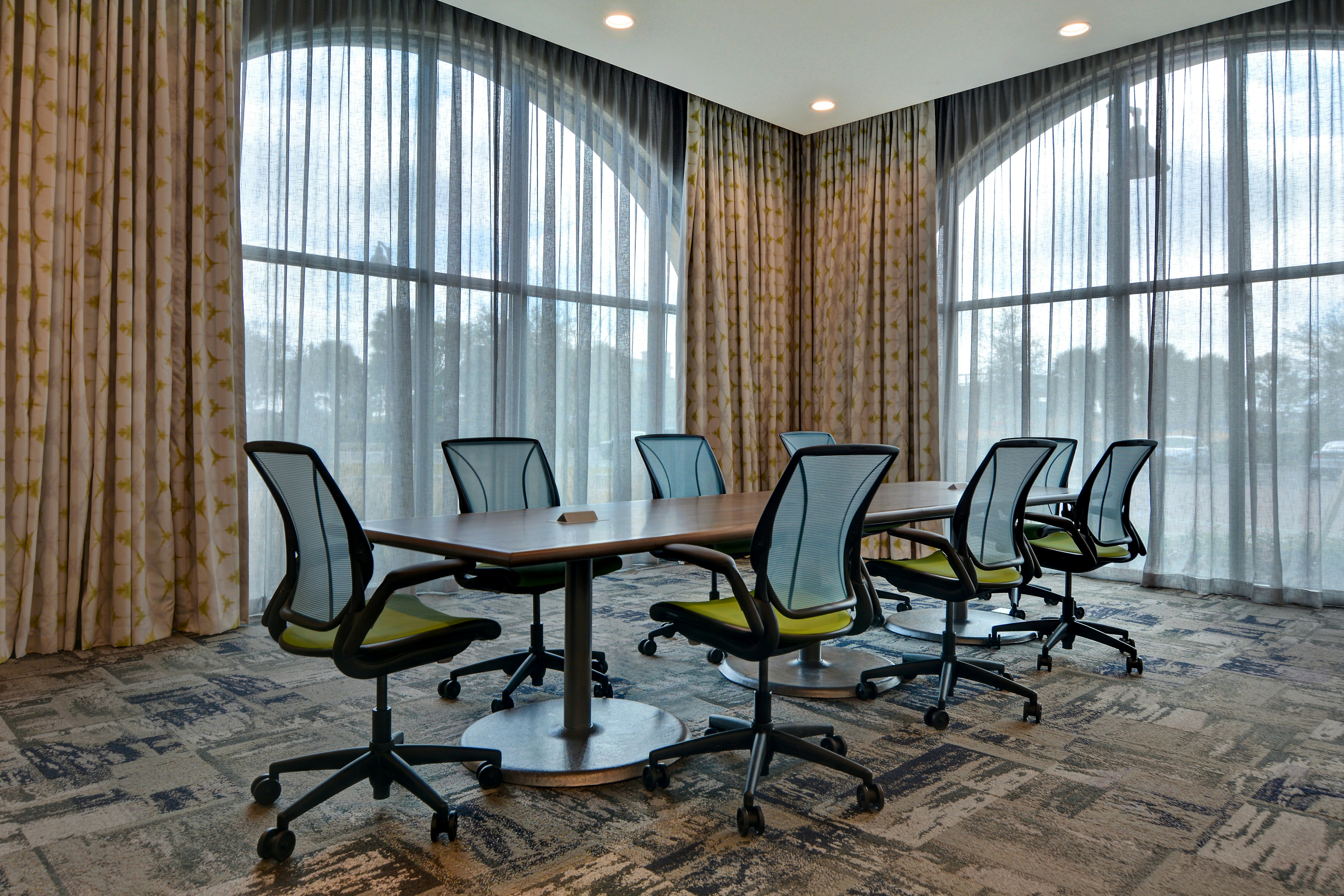 Home2 Suites by Hilton Orlando at Flamingo Crossings Town Center 43/48