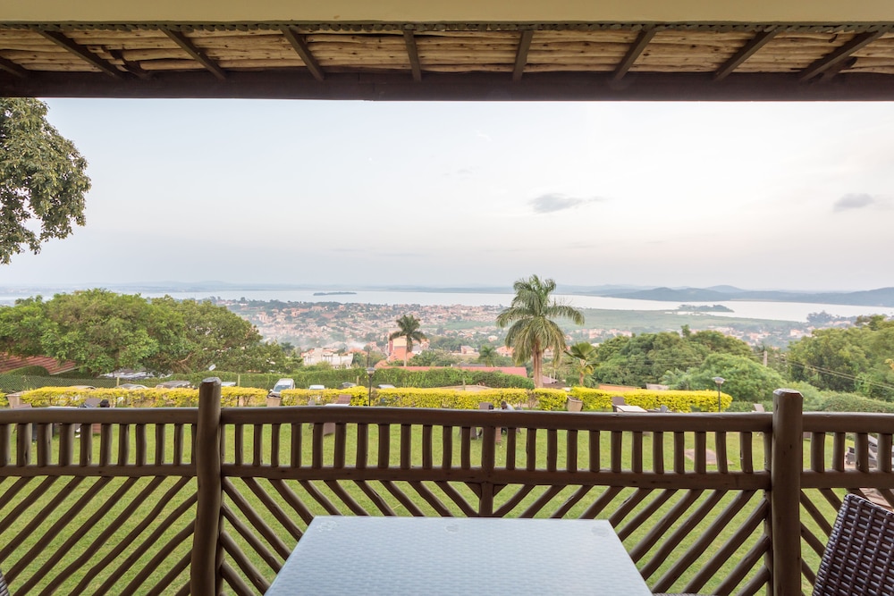 Cassia Lodge Kampala 7/41