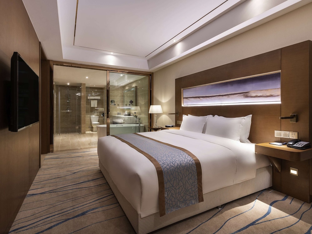Novotel Qingdao New Hope 19/72