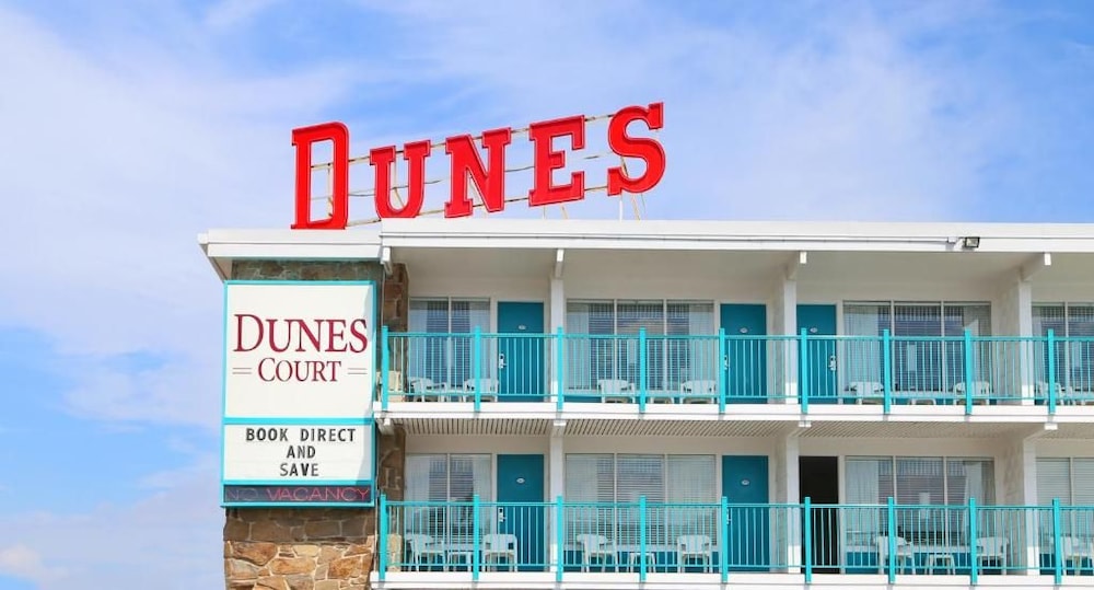 The Dunes Motel 4/40