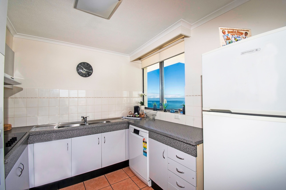 Seacrest Beachfront Holiday Apartments 39/69
