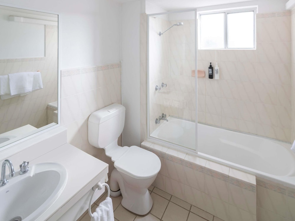 ibis Styles Orange 53/55