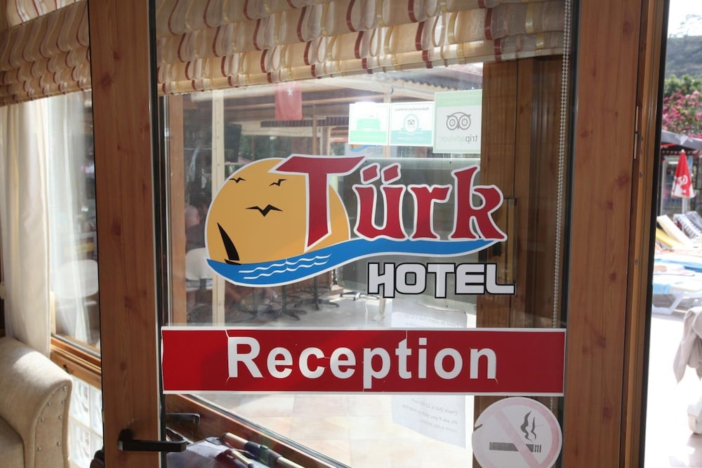 Turk Hotel 2/46